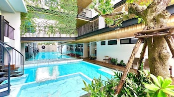 tour de phuket hotel