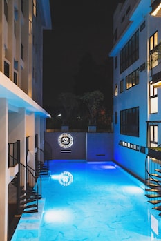 tour de phuket hotel