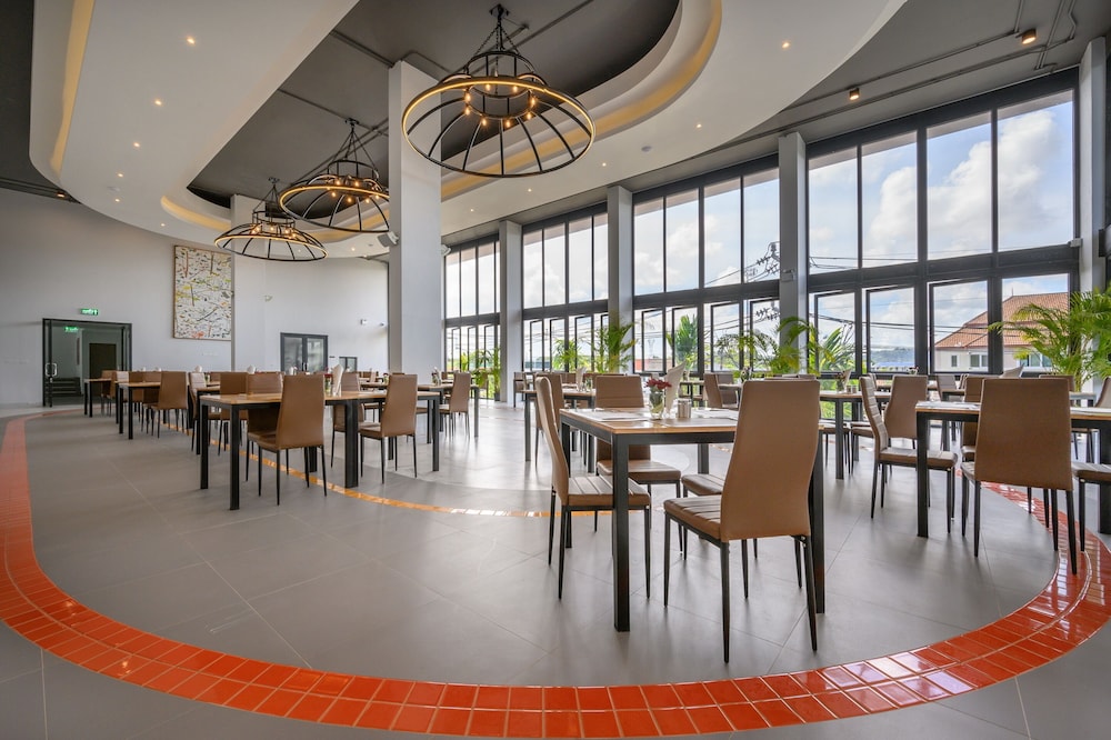 tour de phuket hotel