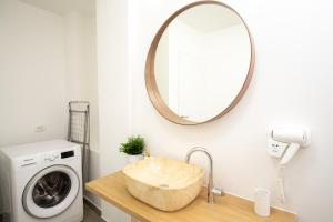 metropole apartments old center