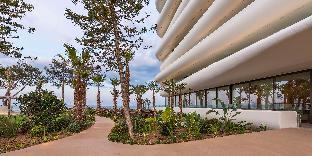isla brown corinthia resort and spa curio collection hilton
