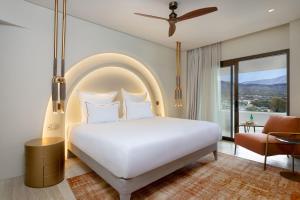 isla brown corinthia resort and spa curio collection hilton