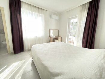 dalaman airport alibaba house