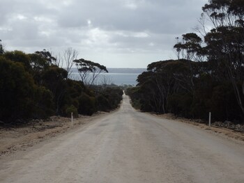 Gilligan's Kangaroo Island,,3.5 star