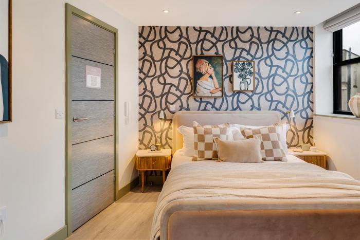 your apartment clifton village