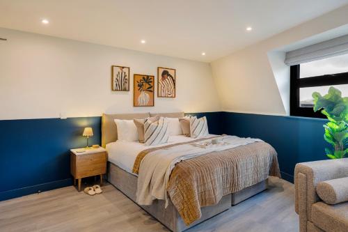 your apartment clifton village