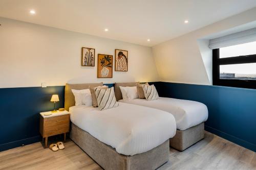 your apartment clifton village