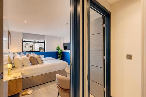 your apartment clifton village