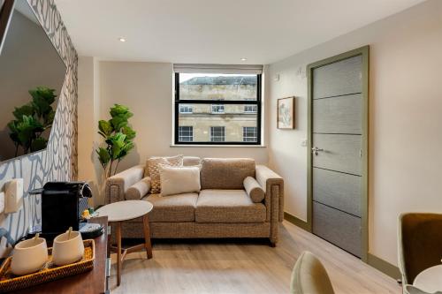 your apartment clifton village