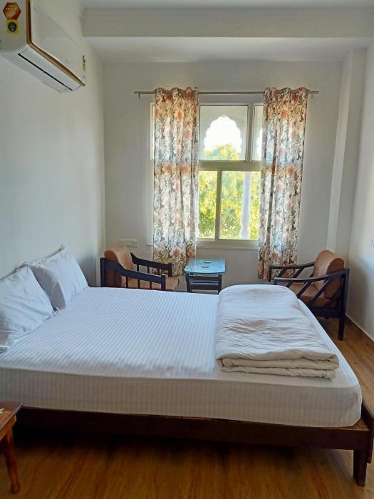 hindupura residency