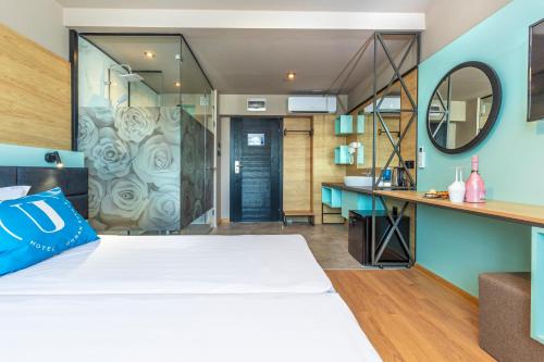 urban hotel