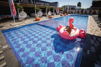 urban hotel