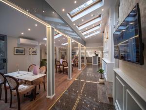 the moon boutique hotel