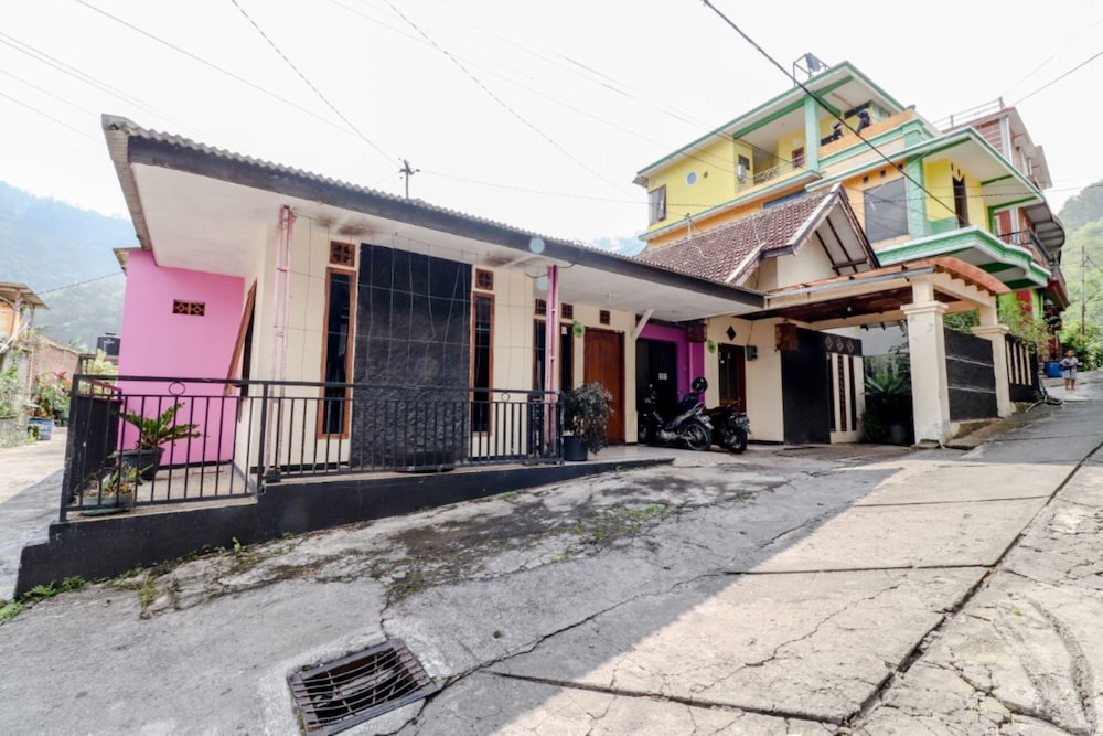 puspa sari villa and homestay