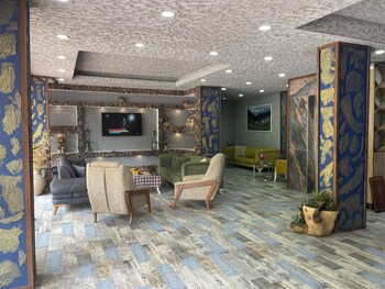 pugari otel