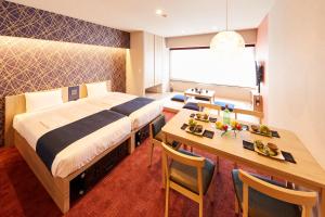 monday apart nihonbashi suitengumae former gate stay nihonbashi suitengumae