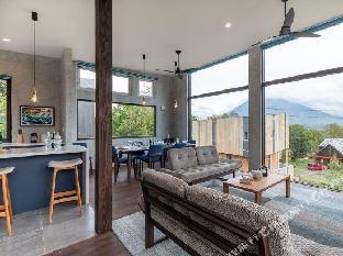 off piste chalet by h2 life