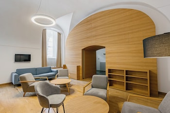 benedict hotel koszeg