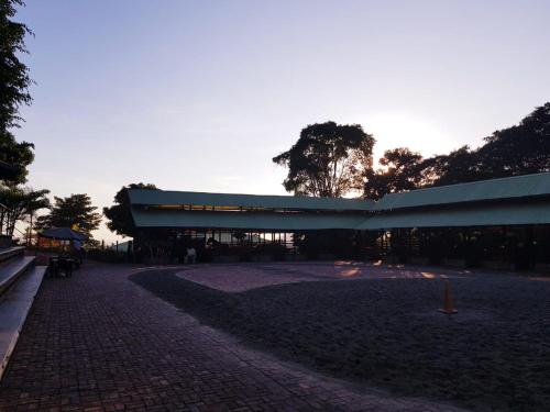Hotel Toscana,Tena>>La Mesa,3 star