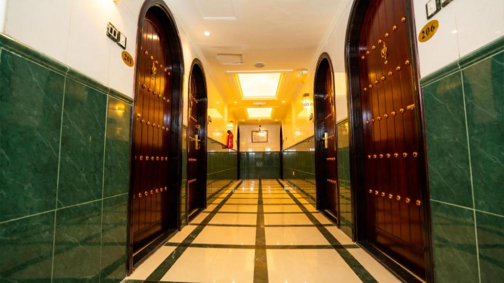 oriental corner hotel apartments