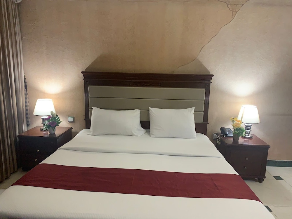 oriental corner hotel apartments