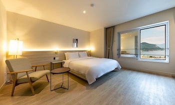 changwon masan odong yaja