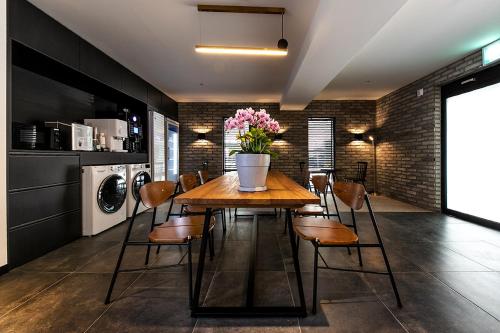 changwon masan odong yaja