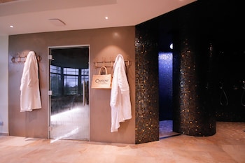 Chateau Saint Gilles,80 Rue De La Mairie,4 star