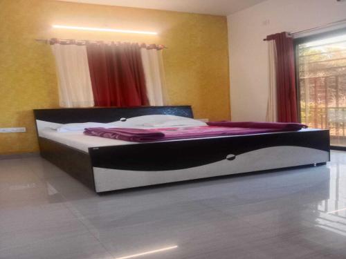 Devansh Villa,M.No 9 A/P,Gureghar Mahabaleshwar, Mahabaleshwar - 412805,3 star