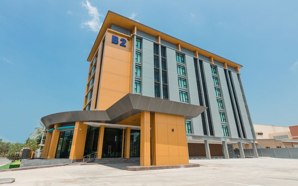 b2 surat thani premier hotel