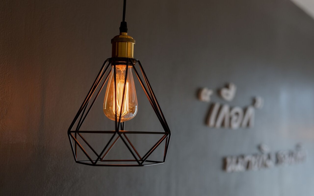 b2 surat thani premier hotel