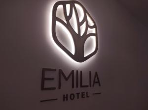 emilia hotel