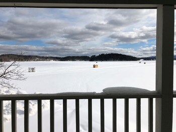 island pond country inn