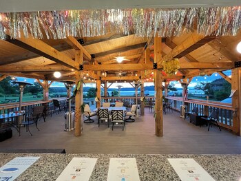 island pond country inn