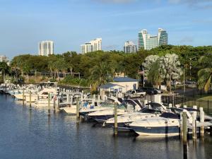 hallandale beach