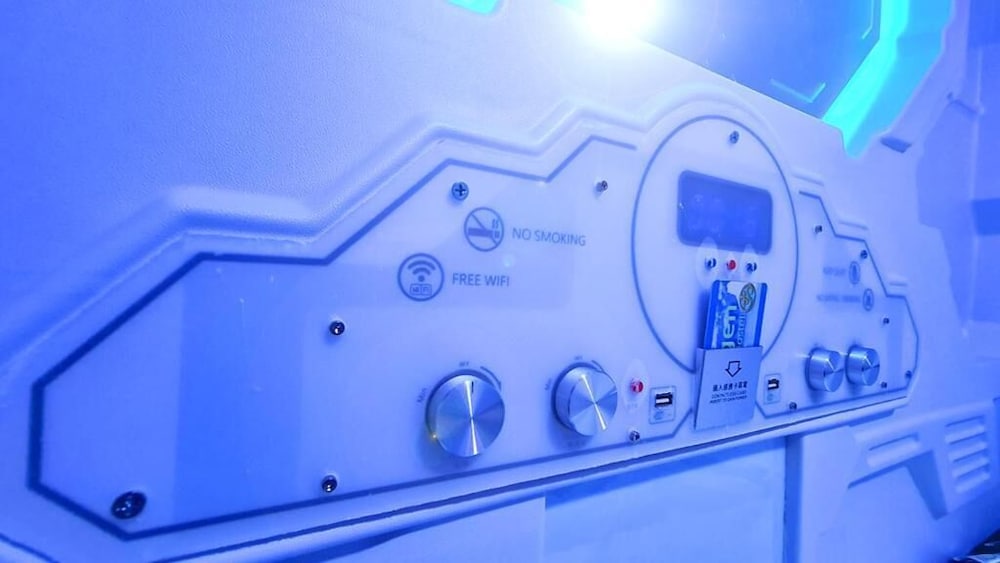 oxygen hostel capsula