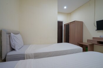 spot on 2246 kost 97 syariah