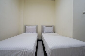 spot on 2246 kost 97 syariah