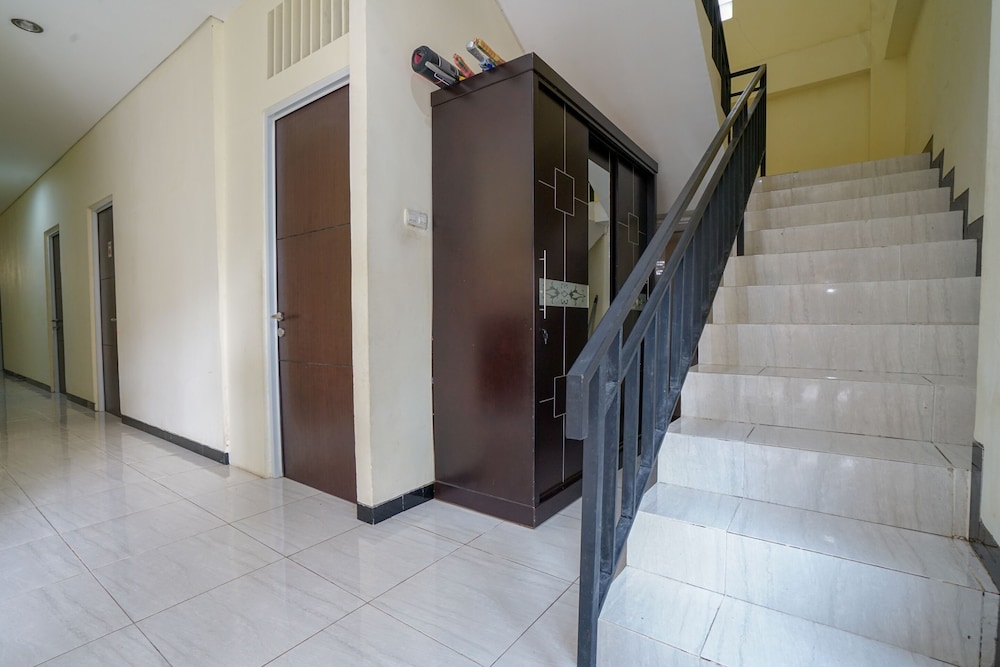 spot on 2246 kost 97 syariah