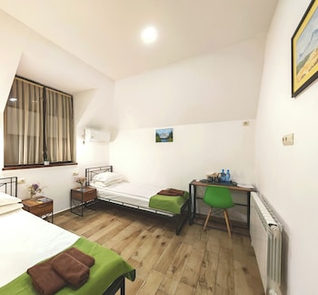 blur inn gallery hotel