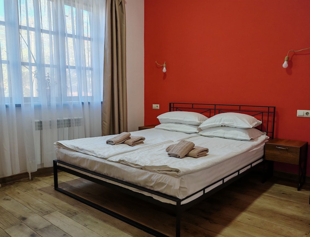 blur inn gallery hotel