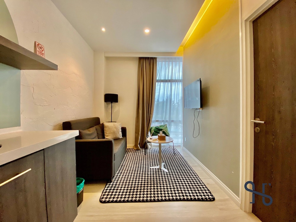 jia by homesuite near imago mall