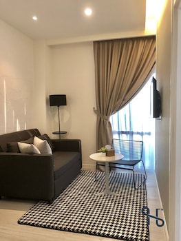 jia by homesuite near imago mall