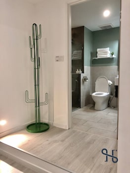 jia by homesuite near imago mall