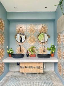 the jungle hostel canggu