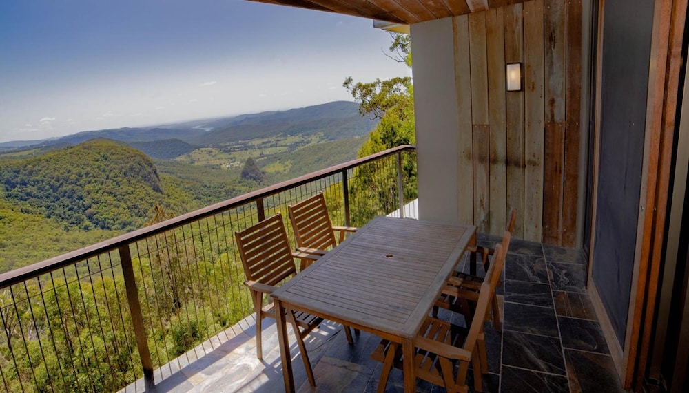 binna burra rainforest campsite
