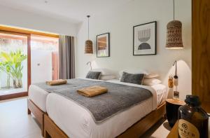 amber lombok beach resort by cross collection