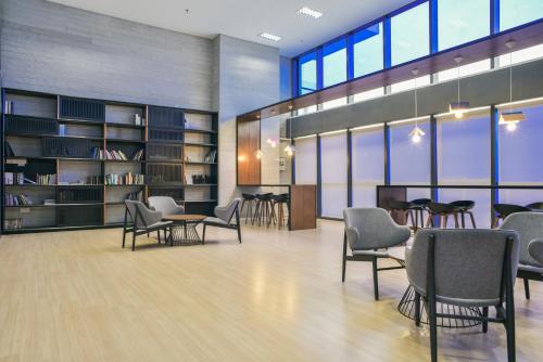 usj one subang jaya by widebed