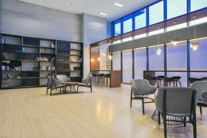 usj one subang jaya by widebed