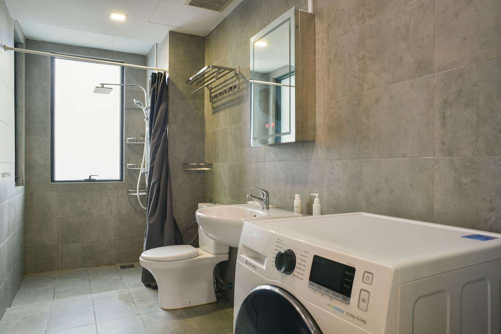 usj one subang jaya by widebed